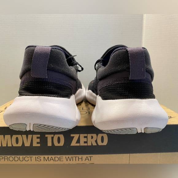 Sz 10  Nike Free RN 5.0 Next Nature Black/Magic Ember-Cave Purple Running Shoes - Picture 7 of 12